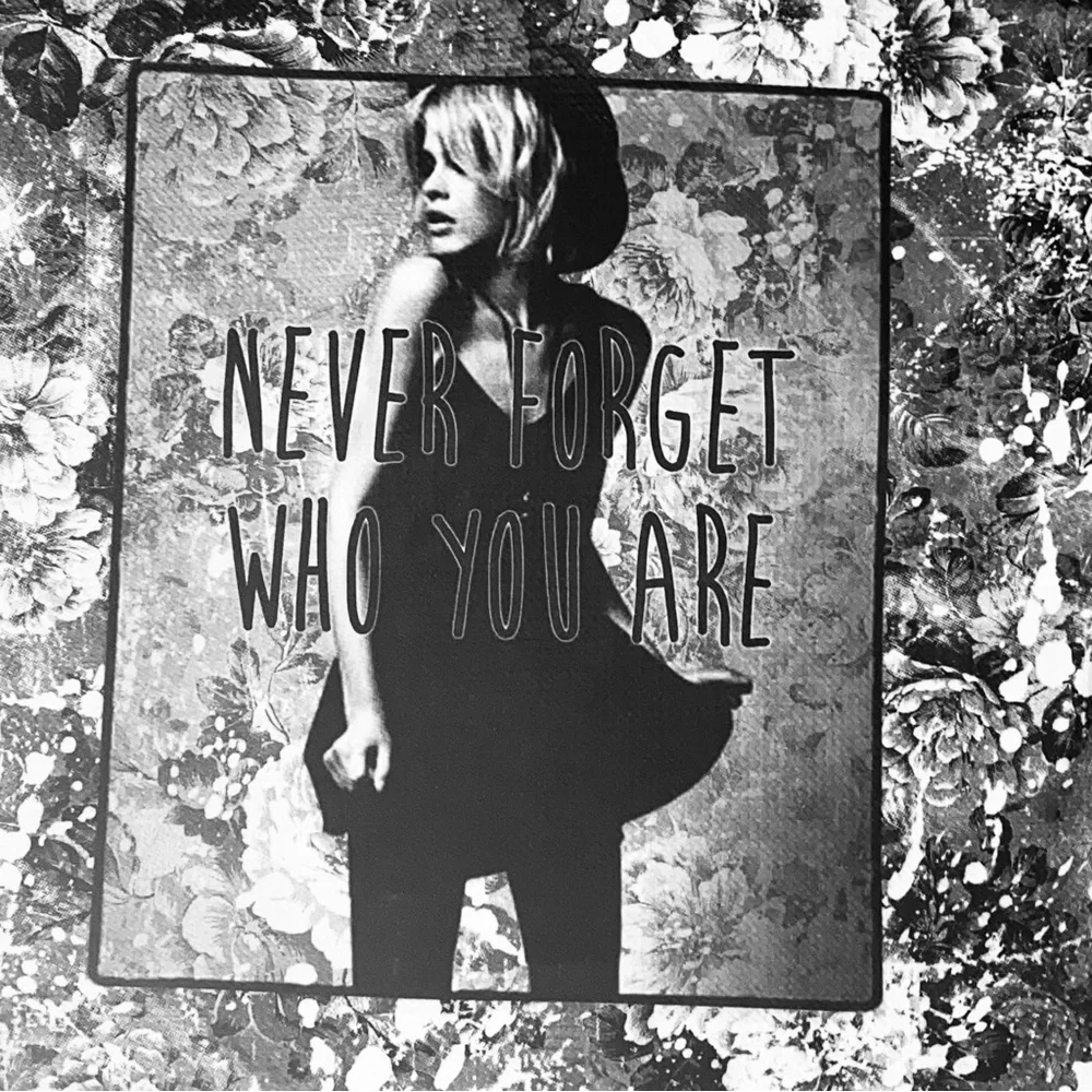 Belah & Codey Women’s Top. Black and Gray “Never Forget who you are”. SZ XL - Picture 2 of 5